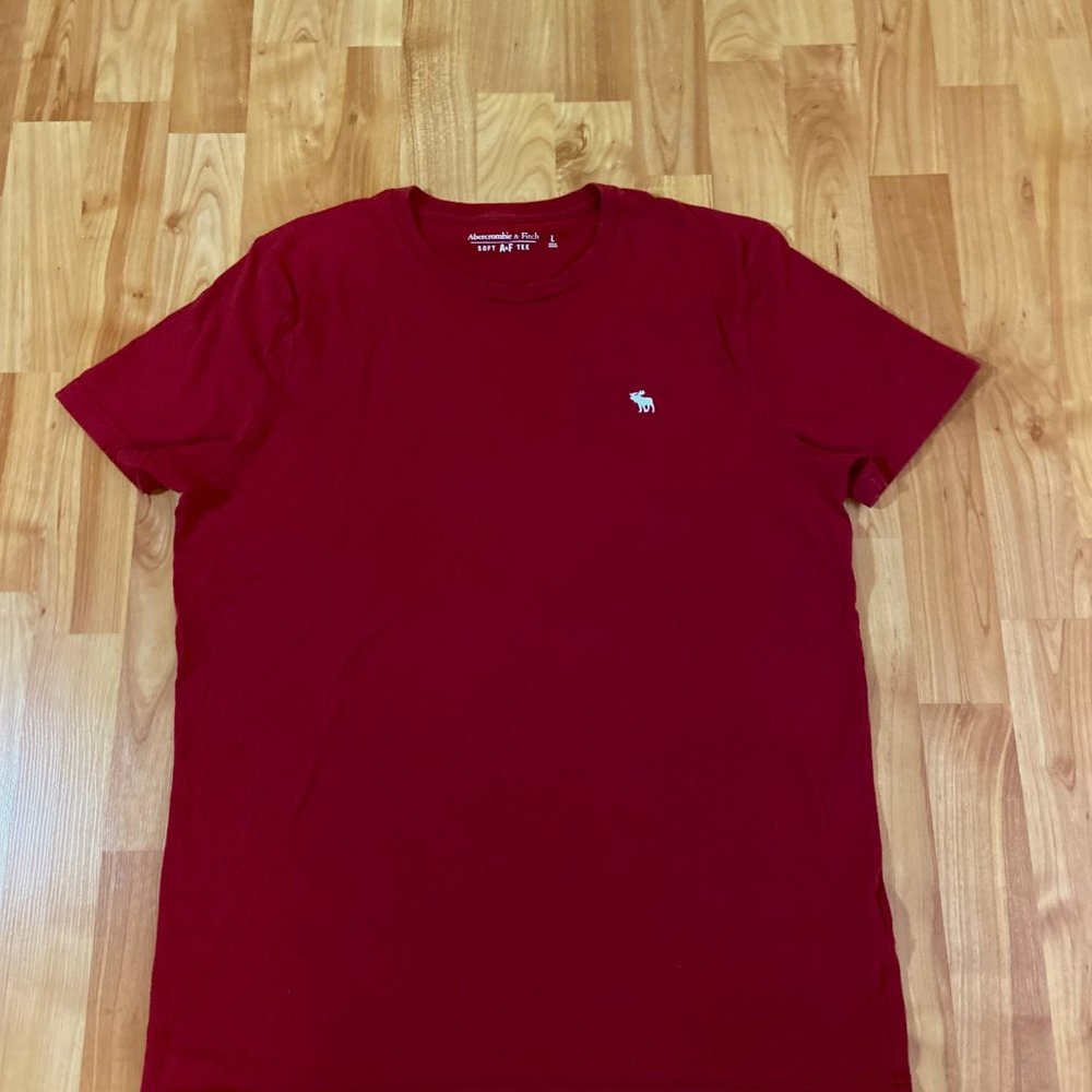 Abercrombie & Fitch Soft AF Tee Red wit chest logo Men's Large